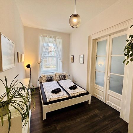 Art Apartment แซแก็ด ภายนอก รูปภาพ